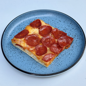 Sourdough Pepperoni & Cheddar Pizza